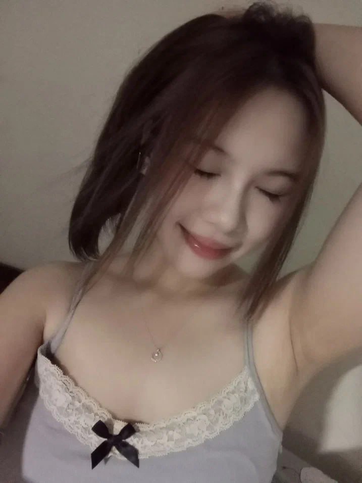 Chồng còng lưng đi làm vợ ở nhà địt nhau Meari Tachibana